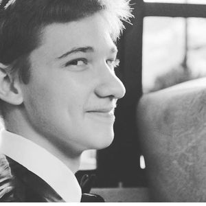 Meet your Posher, Nicholas